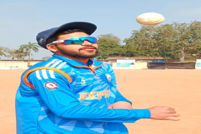 धौलपुर निवासी विनायक तिवारी का अंडर 23 राजस्थान क्रिकेट टीम में चयन Dholpur resident Vinayak Tiwari selected in Under 23 Rajasthan cricket team