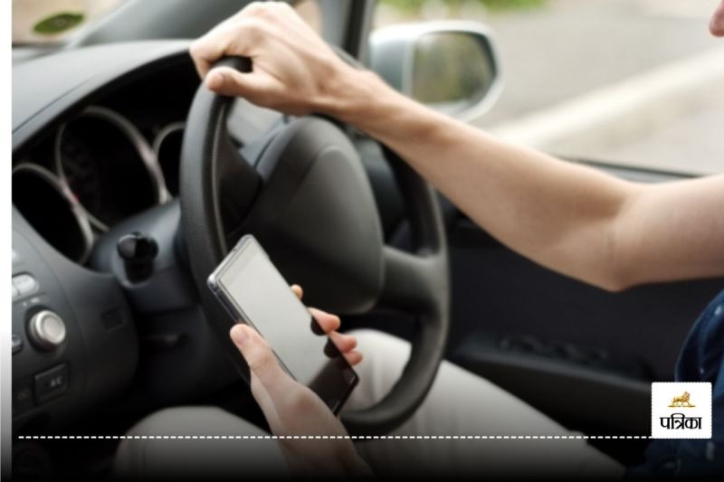 सड़क दुर्घटनाओं में बढ़ोतरी चिंताजनक है। इसे रोकने के लिए आम जनता को स्वयं जागरूक होकर हेलमेट और सीट बेल्ट का उपयोग करना चाहिए। वाहन हमेशा नियंत्रित गति से चलाएं ताकि स्वयं और दूसरों की सुरक्षा बनी रहे।