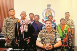 Naxalite Arrested: सुरक्षाबल के जवानों को फिर मिली बड़ी सफलता, महिला समेत 5
खूंखार नक्सली गिरफ्तार - image