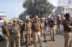  UP Police Nakabandi Yojana: अपराध होते ही सील होंगी शहर की सीमाएं: यूपी में
नाकाबंदी योजना लागू - image