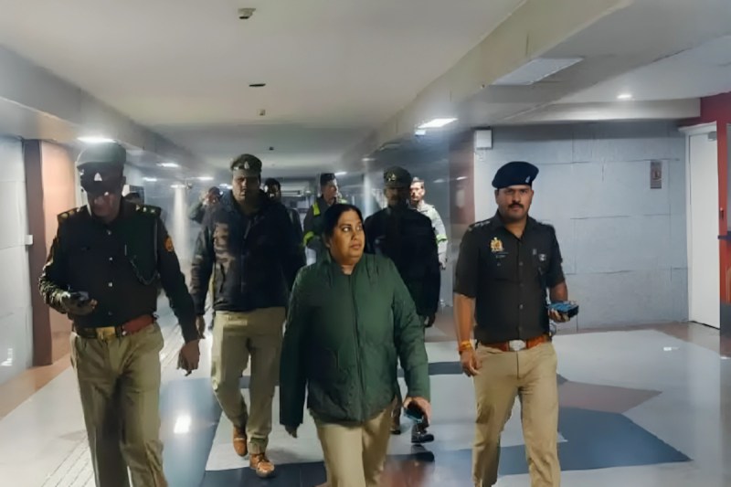 Lucknow Bomb Information Police Action