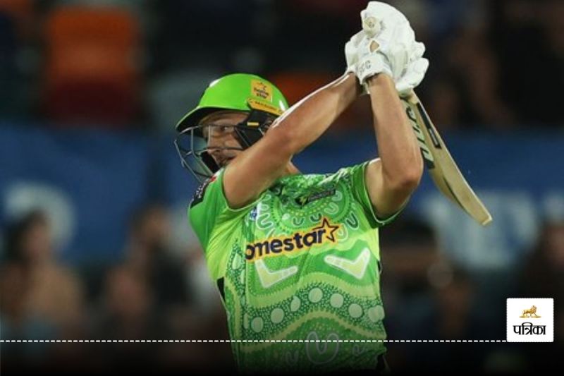 Sydney Thunder vs Adelaide Strikers Highlights: बिग बैश लीग 2024-25 के तीसरे मुकाबले में डेनियल सैम्स की तूफानी पारी ने सिडनी थंडर्स को 2 विकेट से जीत दिला दी।