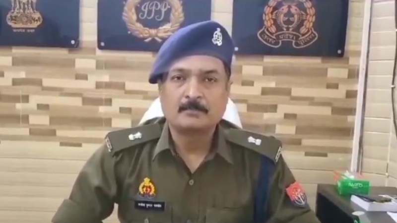 घटना की जानकारी देते अपर पुलिस उपायुक्त सेंट्रल