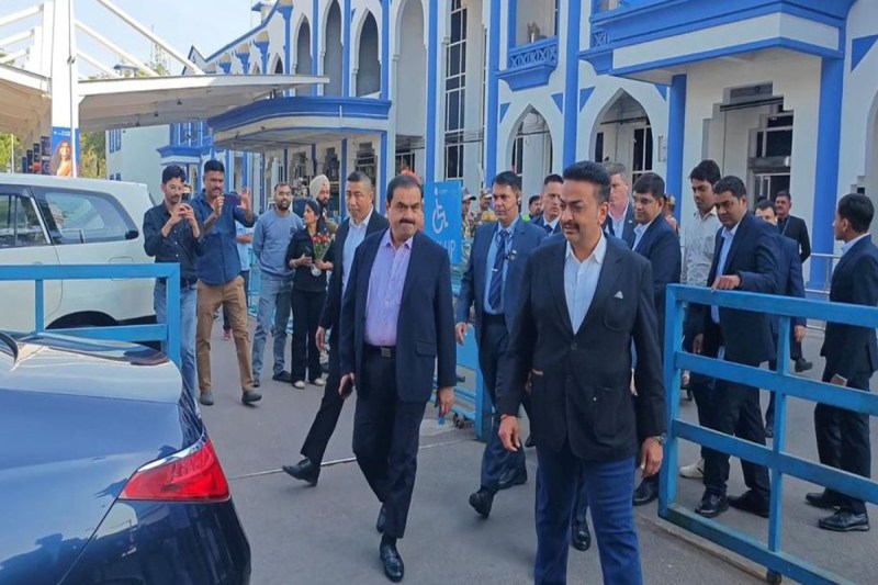 Industrialist Gautam Adani reached Jodhpur