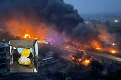 Jaipur Gas Tanker Blast Update: भांकरोटा अग्निकांड में नहीं थम रहा मौत का
सिलसिला, 1 ओर मरीज ने तोड़ा दम, अब तक मरने वालों की संख्या पहुंची इतनी - image