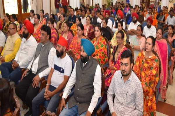 स्थापना दिवस समारोह