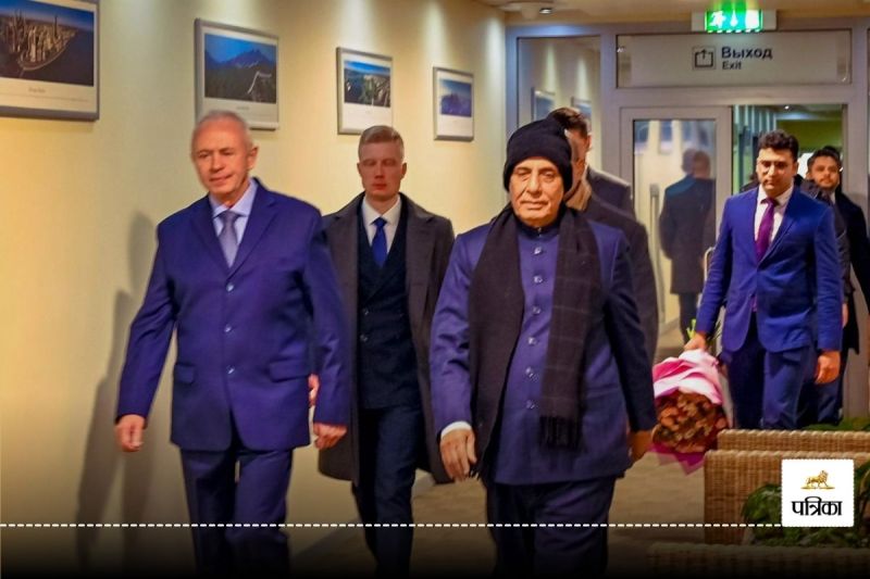 Defense Minister Rajnath Singh meet Russia President Vladimir Putin