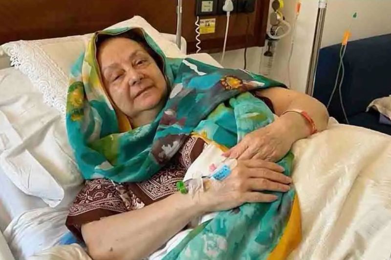 Saira Banu Health Update Dilip Kumar wife has two clots in calf