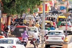 jabalpur traffic : पांच मिनट की दूरी तय करने में लग रहा आधा घंटा, खानापूर्ति में
जुटी ट्रैफिक पुलिस - image