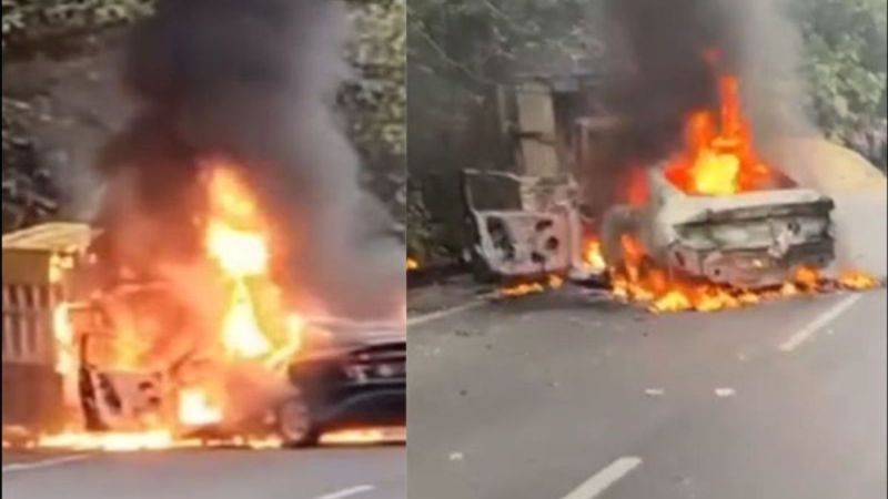 Two vehicles caught fire on the highway after a massive collision