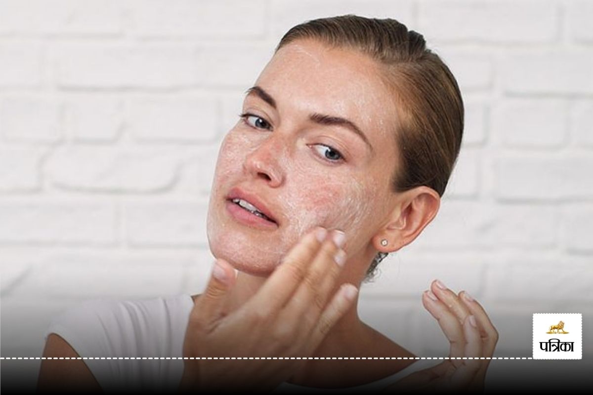 Winter Skin Care Tips: सर्दियों में रूखी त्वचा से बचना है तो इन गलतियों से करें
परहेज