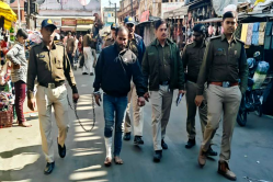 रंगदारी दिखाने वाले बदमाश की पुलिस ने निकाली हेकड़ी, पहले निकाला जुलूस, फिर
रासुका के तहत एक्शन - image