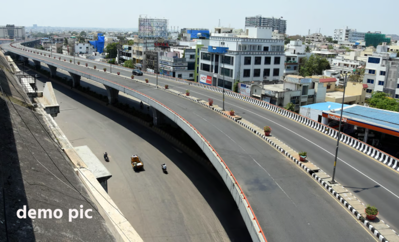 four-lane overbridge
