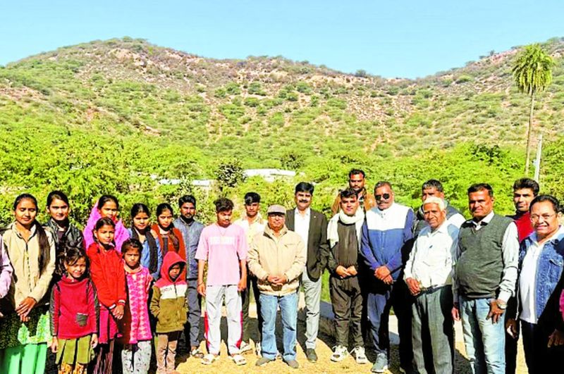 हमलोग संस्था ने श्रमदान कर पर्यावरण के प्रति किया जागरूक