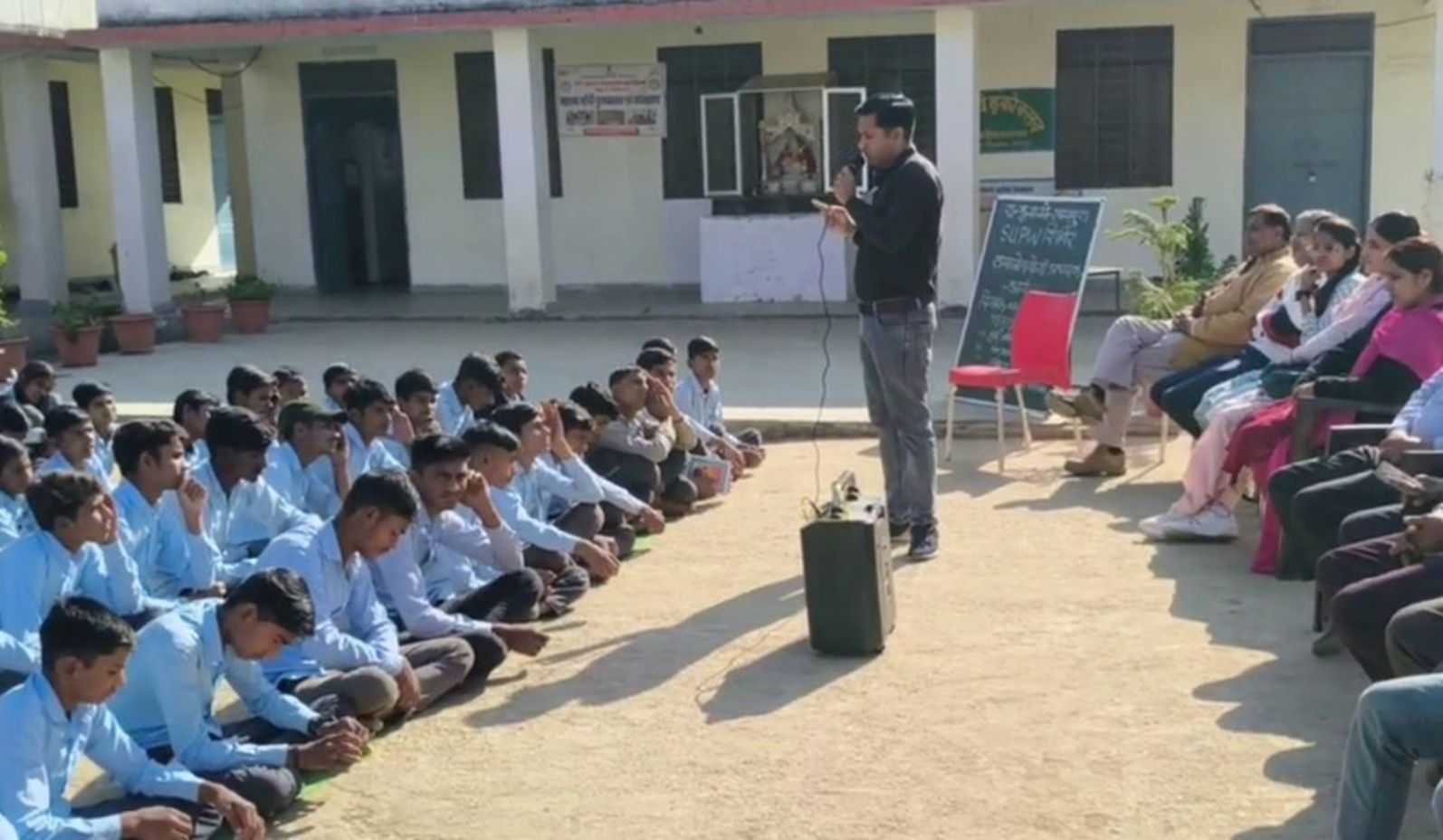 Video : साइबर ठगी से बचने के लिए सावचेत रहे, अनचाही फाइलों व संकेतों पर क्लिक
नहीं करें