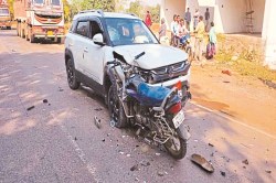 CG Road Accident: डिप्टी कलेक्टर की वाहन और बाइक में हुई टक्कर, युवक की मौके पर
हुई मौत - image