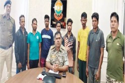 CG Naxalist: पुलिस को मिली बड़ी सफलता, दो दिन में विस्फोटक सहित 16 नक्सली
गिरफ्तार - image