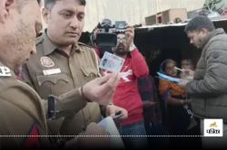 दिल्ली में अवैध बांग्लादेशियों के खिलाफ पुलिस की कड़ी कार्रवाई, 175 लोगों को
लिया हिरासत में - image