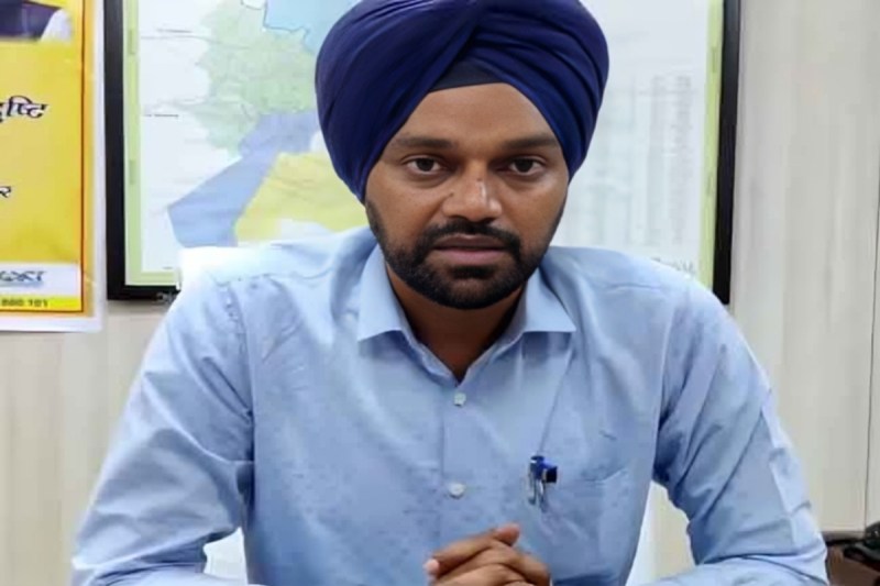 जोन तीन में हाउस टैक्स वसूली कम होने के कारण नगर आयुक्त ने निरीक्षकों को चेतावनी