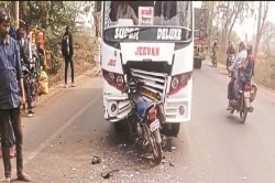 CG Accident: यात्री बस से टकराया बाइक सवार, मौके पर हुई युवक की मौत - image