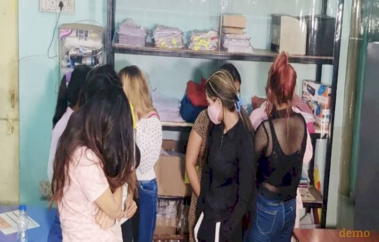 sex racket chhatarpur