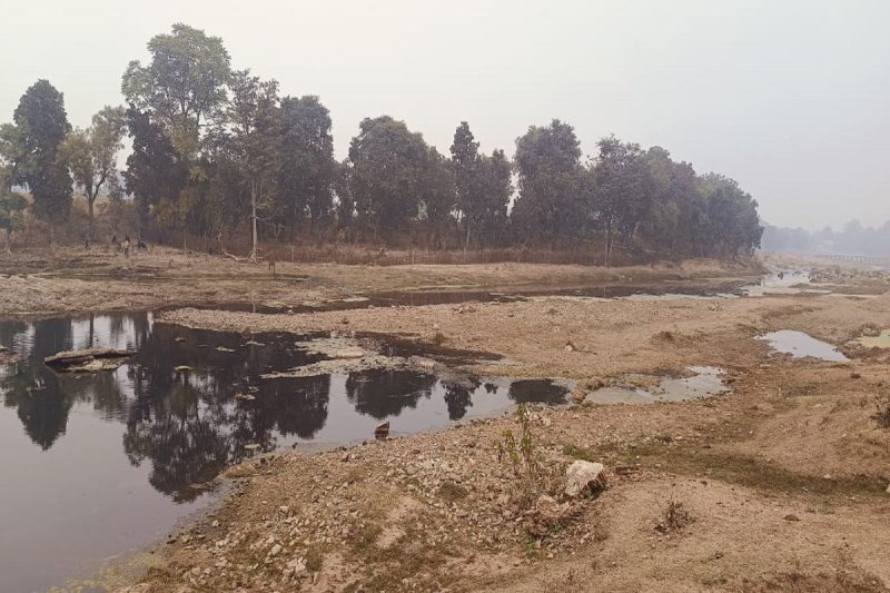 पराई नदी