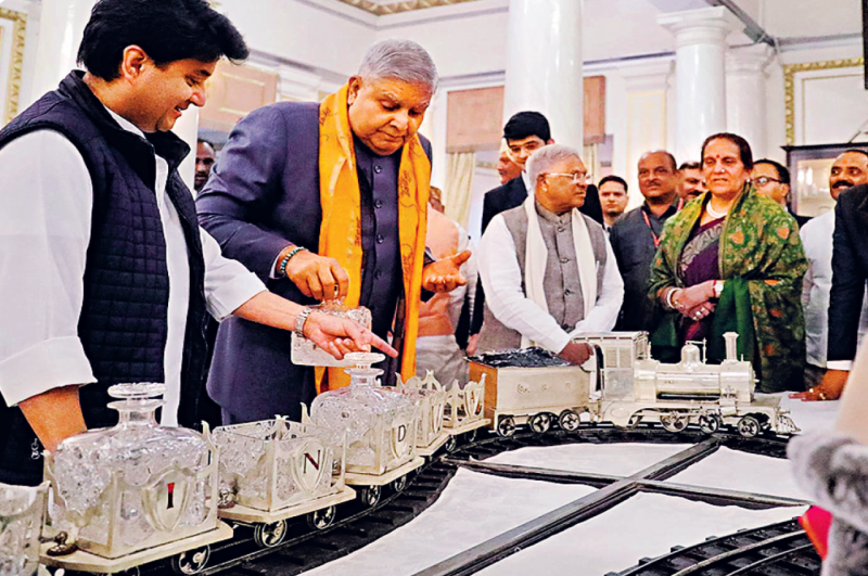 vice president in jai vilas palace gwalior mp