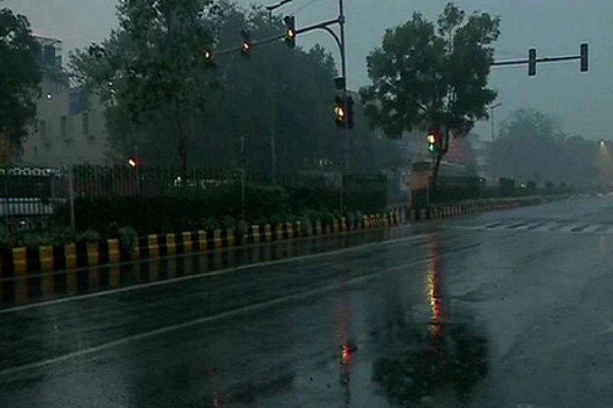 CG Weather Update: अगले 24 घंटों में इन स्थानों पर बूंदाबांदी की संभावना, तापमान
में होगी बढ़ोतरी