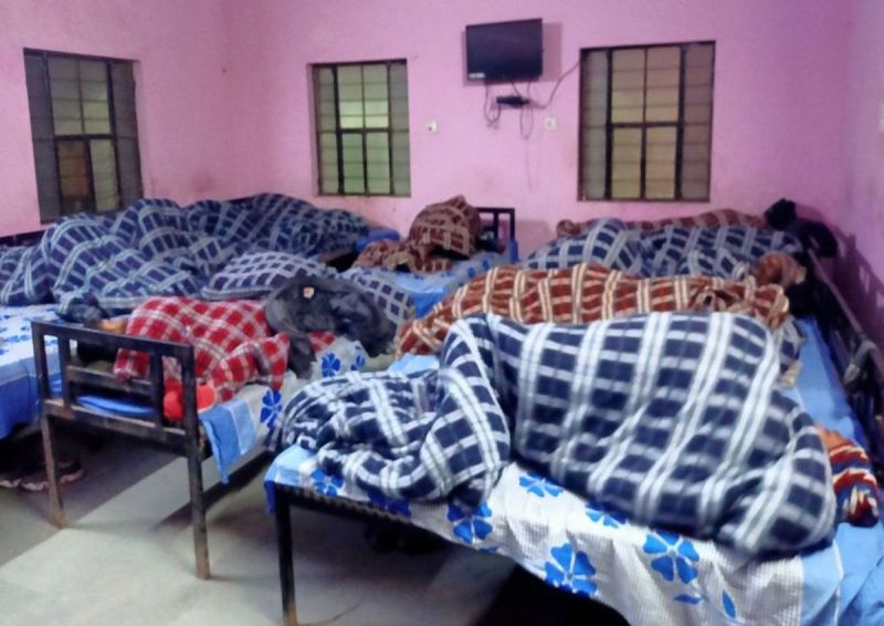 देर रात 11 बजे रैन बसेरों के हालात जानने के लिए पत्रिका टीम मौके पर पहुंची तथा वहां के हालातों और दी जा रही सुविधाओं का जायजा लिया।