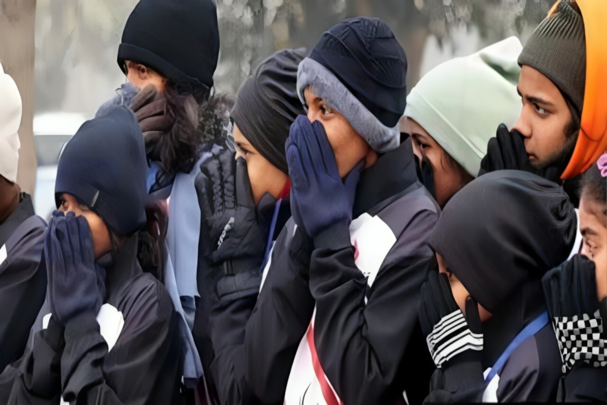 लखनऊ डीएम का आदेश: ऑनलाइन कक्षाओं की छूट, कक्षा 9-12 के लिए विशेष निर्देश