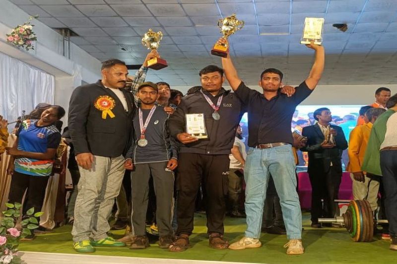 नेशनल पावर लिफ्टिंग में राजस्थान के खिलाडिय़ों ने 6 पदक जीते Rajasthan players won 6 medals in National Power Lifting