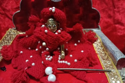 Short video poster image