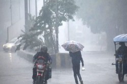 Rain alert: यूपी में मौसम का ट्रिपल अटैक कड़ाके की ठंड और कोहरा के बीच बारिश का
अलर्ट, IMD latest update - image