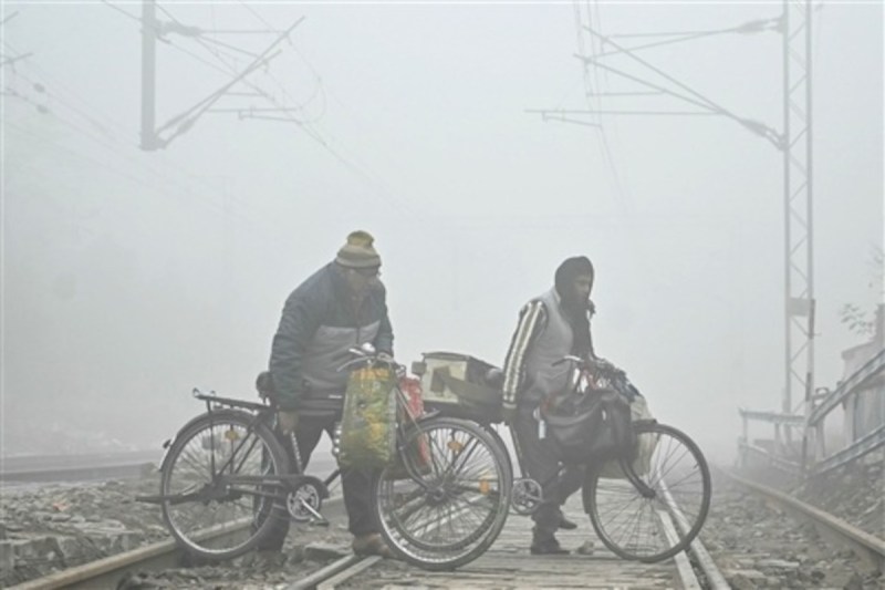 पछुआ हवाओं से बदला मौसम का मिजाज