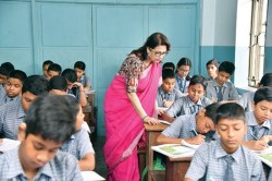 UP Teacher भर्ती एग्जाम अपडेट्स: असिस्टेंट प्रोफेसर, TGT और PGT परीक्षाओं की नई
तिथियां घोषित - image