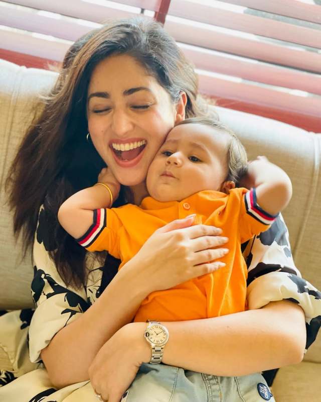 yami gautam with her baby