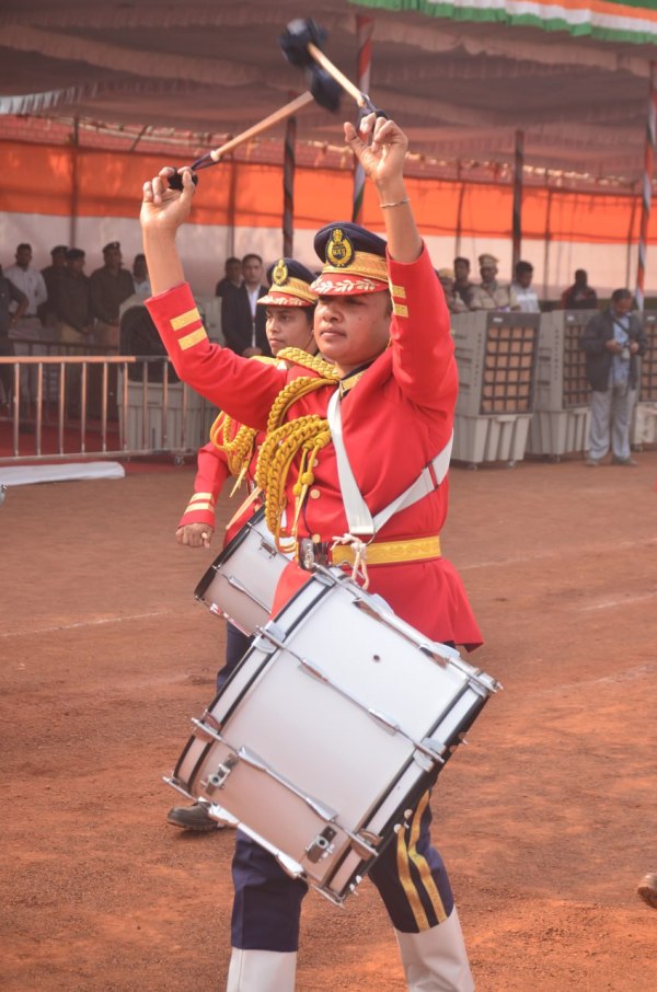 Raipur News: पुलिस ग्राउंड में फुल ड्रेस रिहर्सल, देखें तस्वीरें