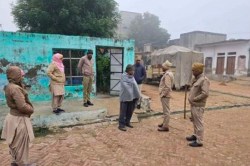 Police Action : जिला पुलिस का एरिया डोमिनेशन अभियान: 25 अपराधी गिरफ्तार, दो वाहन
जब्त , कई बदमाश हुए भूमिगत - image