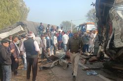 Rajasthan Accident: राजस्थान के भरतपुर में बड़ा हादसा, तेल टैंकर सहित 3 वाहनों
में जबरदस्त भिड़ंत, एक की मौत - image