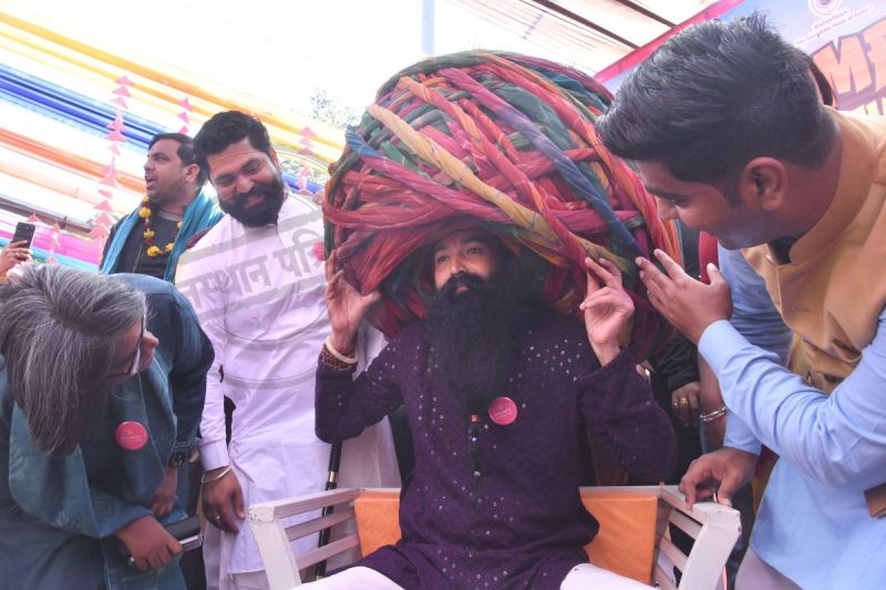 Bikaner Camel Festival 2025 begins, Record of world's longest turban made in fest