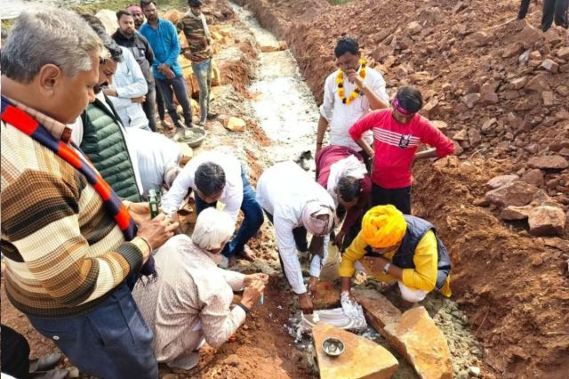 Bypass road in Kaila Devi