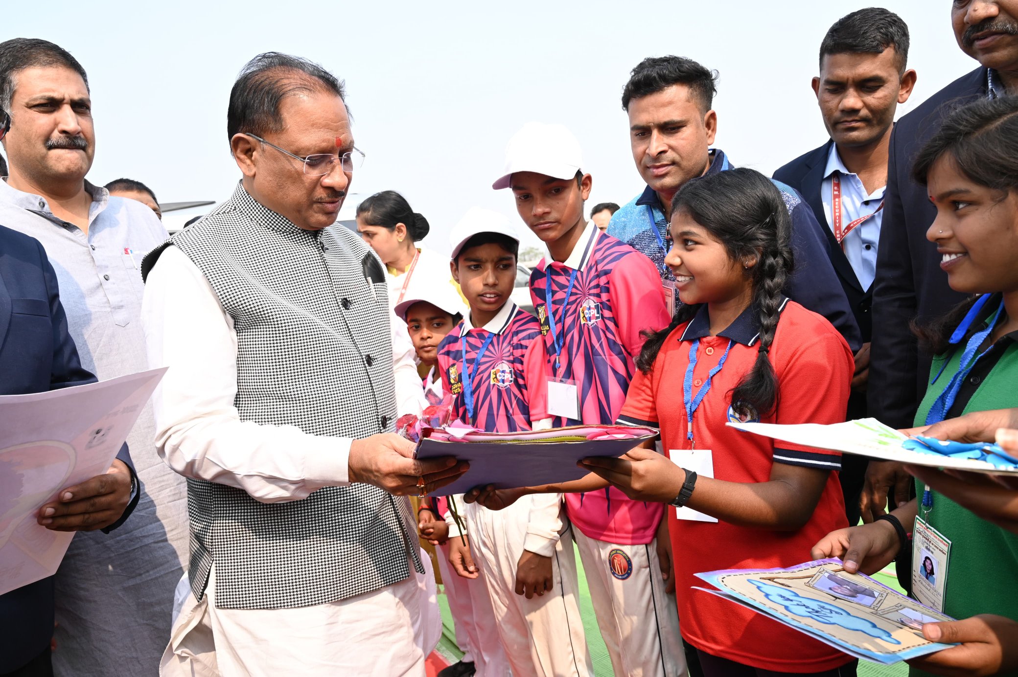 CM साय ने दी जांजगीर-चांपा के स्पोर्ट्स स्टेडियम के रूप में बड़ी सौगात, देखें
Photo..