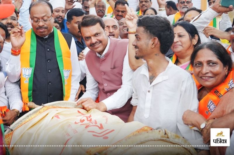 Devendra Fadnavis Maharashtra politics