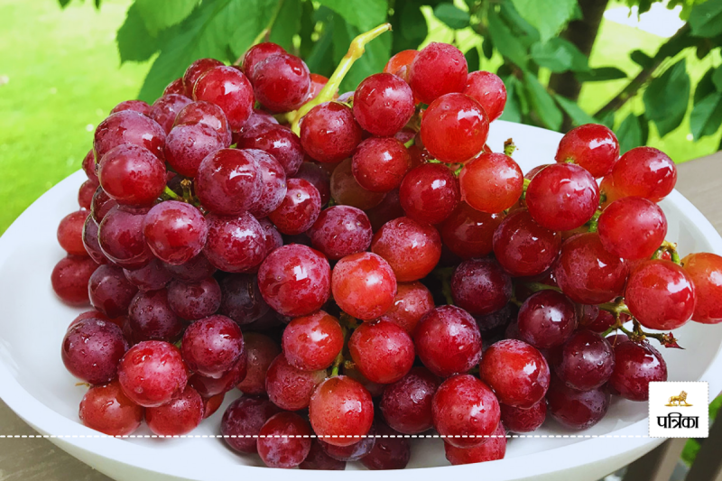 Benefits of Eating Red Grapes
