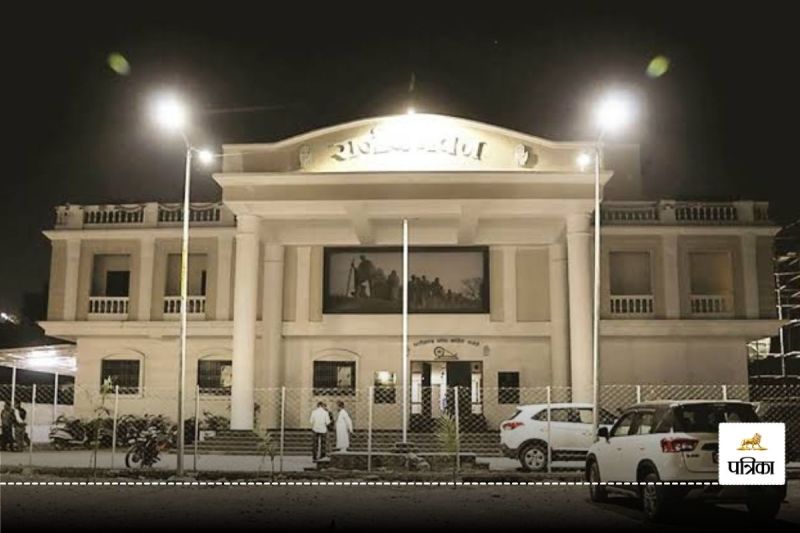 CG Election 2025: कांग्रेस ने देर रात जारी की प्रत्याशियों की लिस्ट, रायपुर से दीप्ति तो बिलासपुर से प्रमोद को टिकट… यहां देखें पूरी List