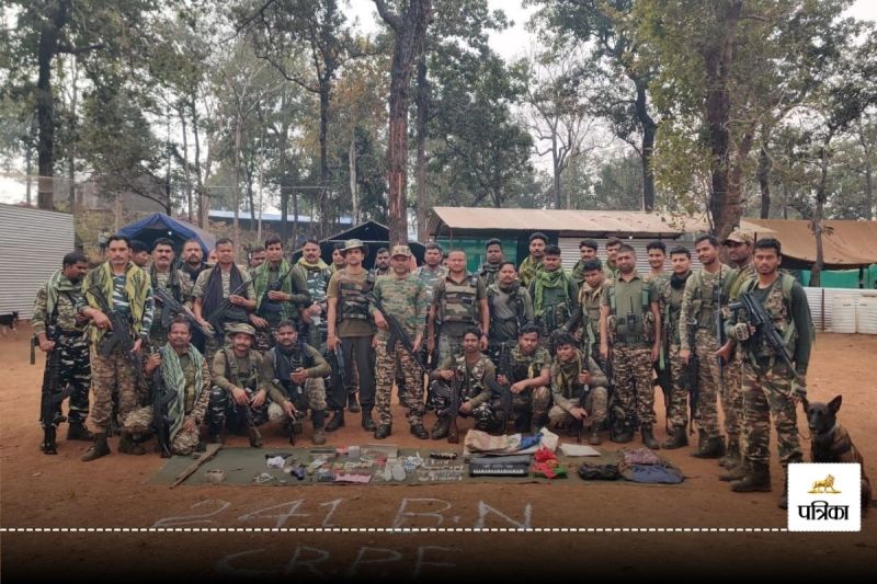 CG Naxal News: नक्सलियों के खिलाफ सर्च अभियान जारी, भरमार बंदूके समेत विस्फोटक सामाग्री बरामद