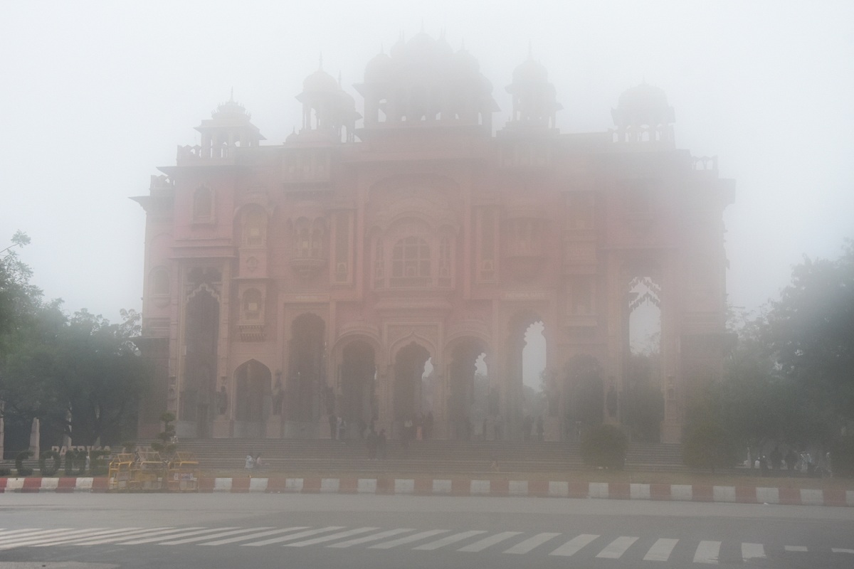 Video: रजाइयां छोड़िए, जल्द निकाल लीजिए रेनकोट, जयपुर में होगी बारिश, IMD ने
जारी किया अलर्ट