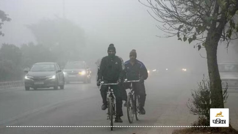 Dense fog in Amroha