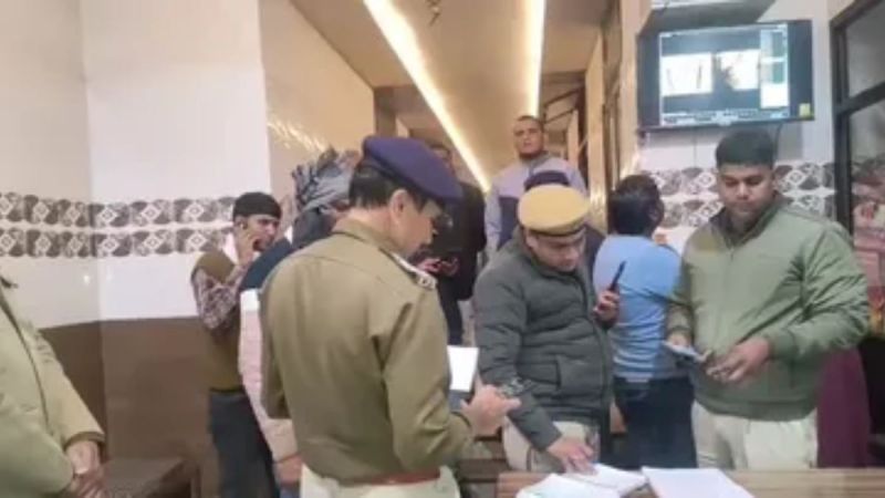 Four members of the same family of Dehradun have died suspiciously in the ashram of Mehndipur Balaji temple