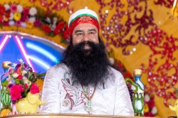 डेरा प्रमुख Gurmeet Ram Rahim की बढ़ी मुश्किलें, बरी किए जाने के खिलाफ Supreme
Court ने जारी किया नोटिस - image